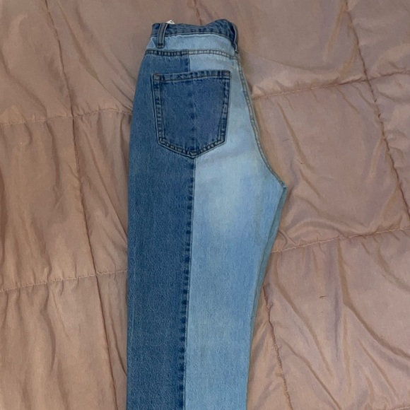 Jean - Picture 1 of 3